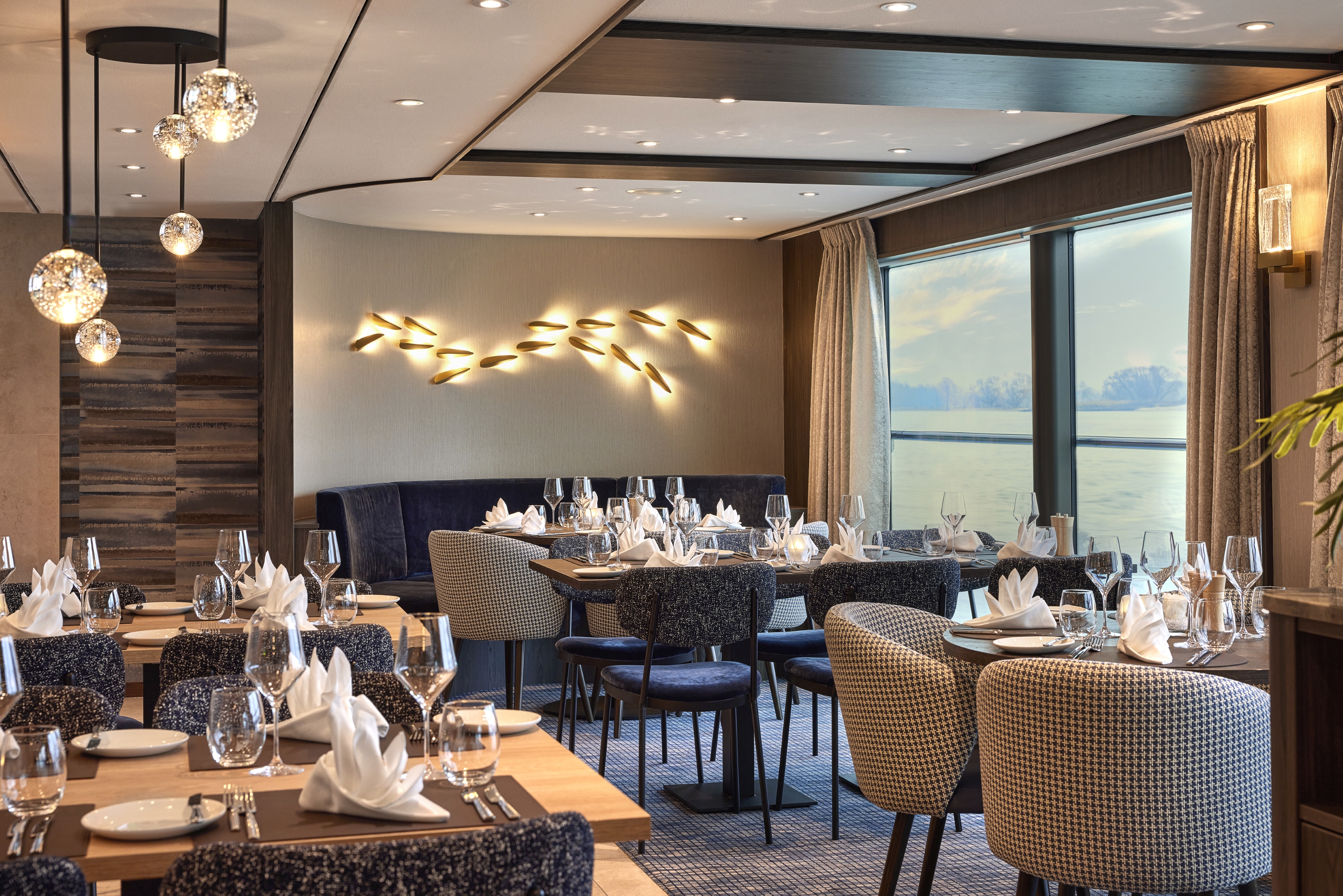 Riverside Restaurant